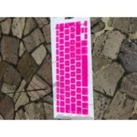 PROTECTOR DE TECLADO PARA MACBOOK 13 Y 15 ROSADO ESPAÑOL